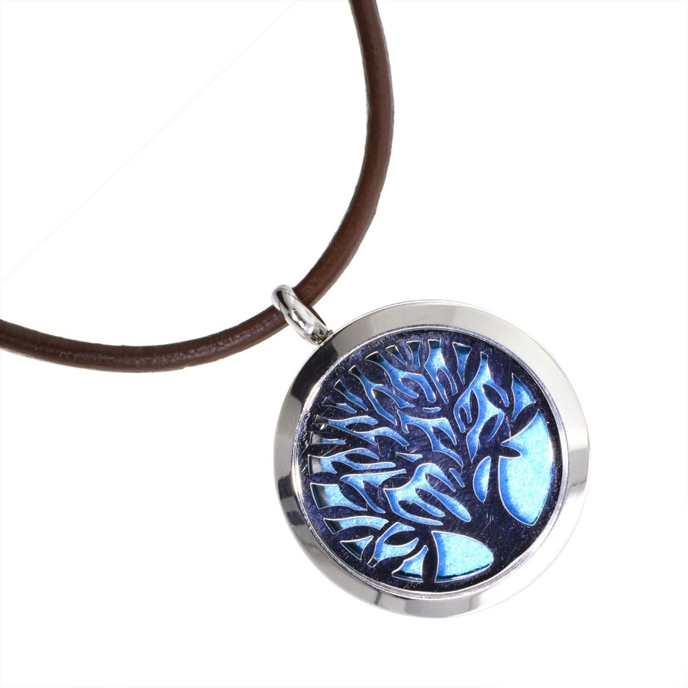 NWT Aromatherapy Chakra Tree of Life Necklace